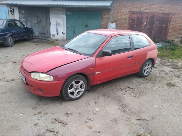 Червоний Міцубісі Кольт, об'ємом двигуна 1.3 л та пробігом 76 тис. км за 358 $, фото 1 на Automoto.ua