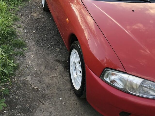 Міцубісі Кольт 2000 у Одесі на Automoto.ua Червоний Міцубісі Кольт, об'ємом двигуна 1.3 л та пробігом 1000 тис. км за 2100 $, фото 10 на Automoto.ua