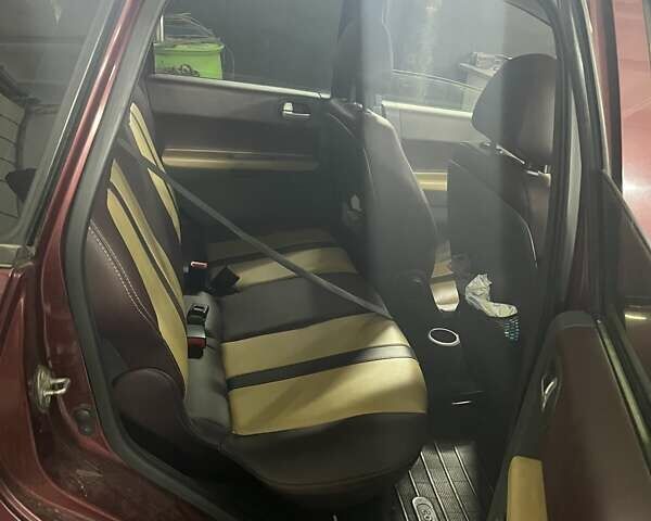 Красный Мицубиси Кольт, объемом двигателя 1.3 л и пробегом 300 тыс. км за 4000 $, фото 4 на Automoto.ua