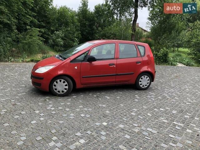Червоний Міцубісі Кольт, об'ємом двигуна 1.12 л та пробігом 210 тис. км за 3300 $, фото 3 на Automoto.ua