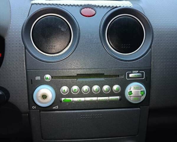 Красный Мицубиси Кольт, объемом двигателя 1.3 л и пробегом 216 тыс. км за 4100 $, фото 9 на Automoto.ua