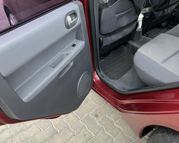 Червоний Міцубісі Кольт, об'ємом двигуна 1.47 л та пробігом 140 тис. км за 4500 $, фото 19 на Automoto.ua