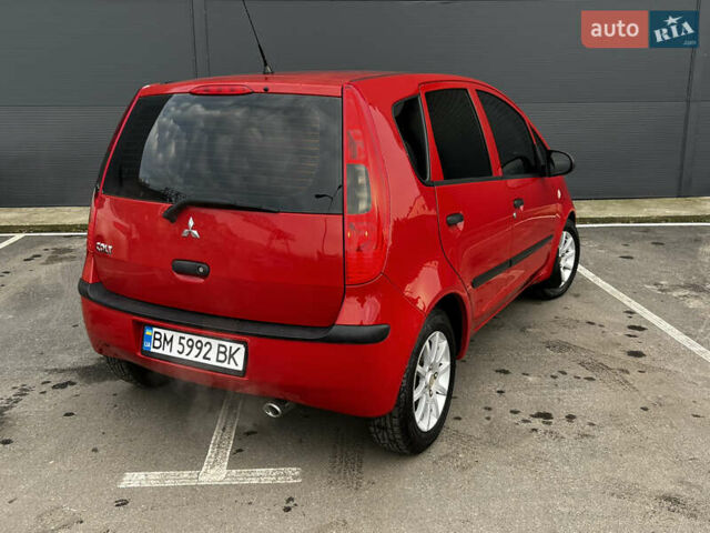 Красный Мицубиси Кольт, объемом двигателя 1.3 л и пробегом 155 тыс. км за 4489 $, фото 4 на Automoto.ua