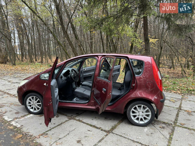 Червоний Міцубісі Кольт, об'ємом двигуна 1.33 л та пробігом 156 тис. км за 3800 $, фото 20 на Automoto.ua