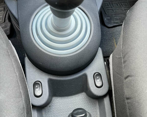 Червоний Міцубісі Кольт, об'ємом двигуна 1.47 л та пробігом 140 тис. км за 4500 $, фото 28 на Automoto.ua