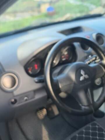 Міцубісі Кольт 2006 у Хмельницькому на Automoto.ua Червоний Міцубісі Кольт, об'ємом двигуна 1.33 л та пробігом 230 тис. км за 3700 $, фото 1 на Automoto.ua