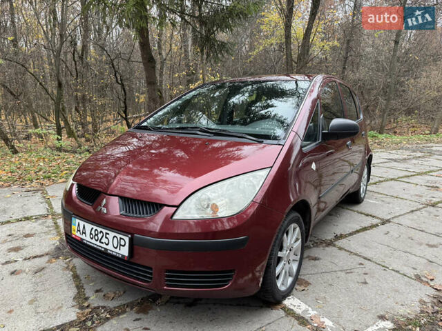 Червоний Міцубісі Кольт, об'ємом двигуна 1.33 л та пробігом 156 тис. км за 3800 $, фото 10 на Automoto.ua