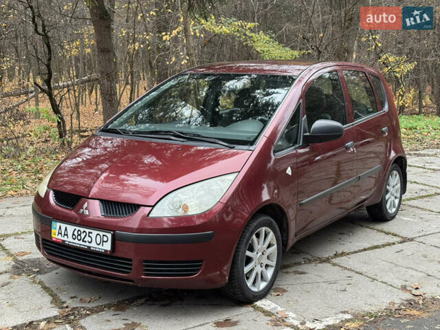 Червоний Міцубісі Кольт, об'ємом двигуна 1.33 л та пробігом 156 тис. км за 3800 $, фото 26 на Automoto.ua