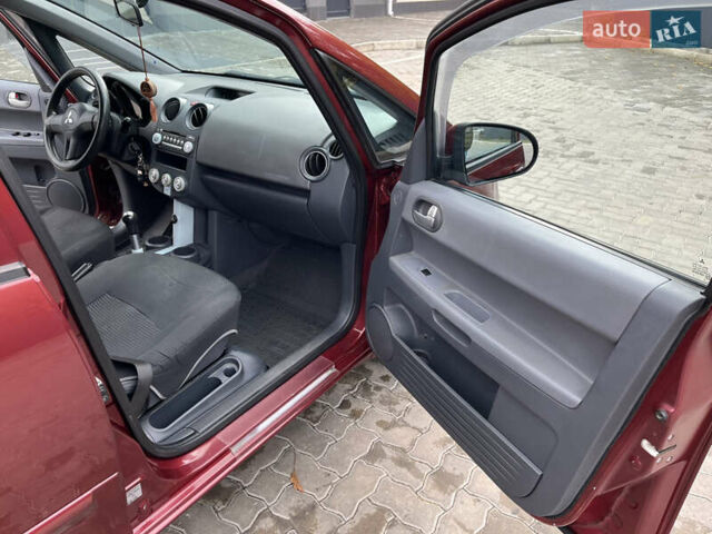 Червоний Міцубісі Кольт, об'ємом двигуна 1.47 л та пробігом 140 тис. км за 4500 $, фото 15 на Automoto.ua