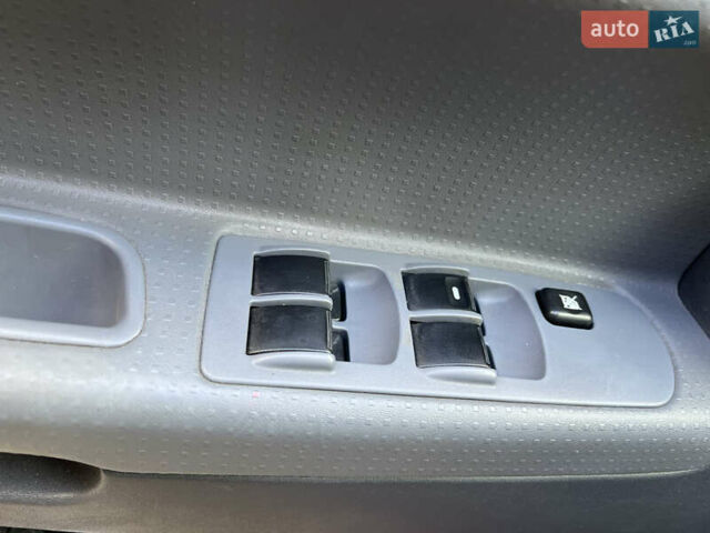 Червоний Міцубісі Кольт, об'ємом двигуна 1.47 л та пробігом 140 тис. км за 4500 $, фото 29 на Automoto.ua