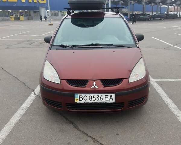 Червоний Міцубісі Кольт, об'ємом двигуна 1.33 л та пробігом 301 тис. км за 3499 $, фото 9 на Automoto.ua