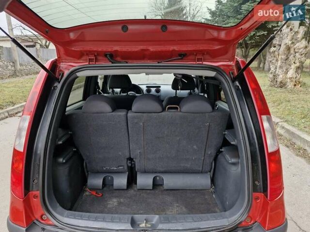 Красный Мицубиси Кольт, объемом двигателя 1.33 л и пробегом 241 тыс. км за 2850 $, фото 9 на Automoto.ua