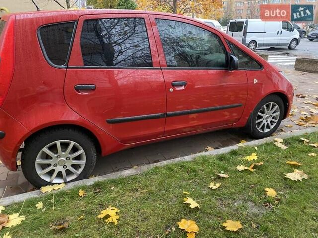 Красный Мицубиси Кольт, объемом двигателя 1.33 л и пробегом 155 тыс. км за 4500 $, фото 2 на Automoto.ua
