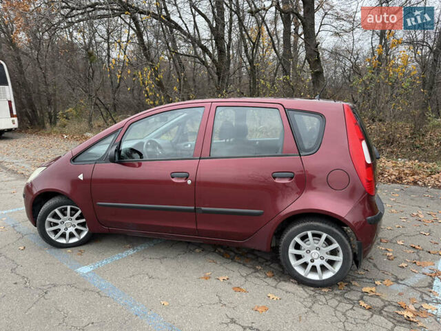 Червоний Міцубісі Кольт, об'ємом двигуна 1.33 л та пробігом 156 тис. км за 3800 $, фото 43 на Automoto.ua