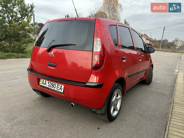 Красный Мицубиси Кольт, объемом двигателя 1.33 л и пробегом 138 тыс. км за 3800 $, фото 3 на Automoto.ua