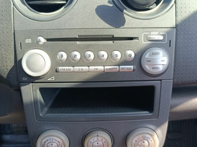 Красный Мицубиси Кольт, объемом двигателя 1.3 л и пробегом 224 тыс. км за 3300 $, фото 12 на Automoto.ua