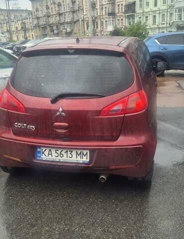 Красный Мицубиси Кольт, объемом двигателя 1.3 л и пробегом 140 тыс. км за 4100 $, фото 2 на Automoto.ua