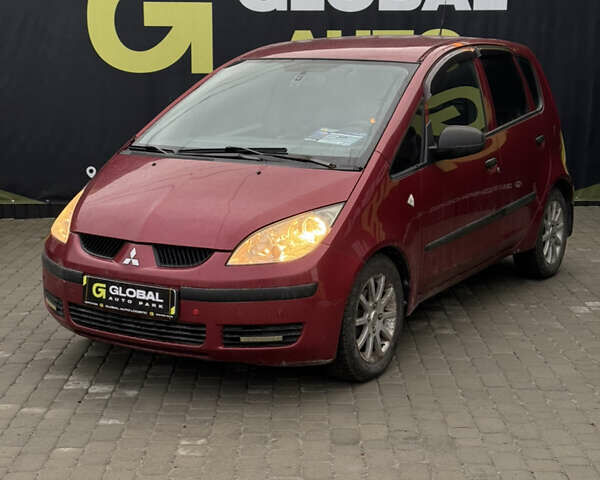 Красный Мицубиси Кольт, объемом двигателя 1.33 л и пробегом 167 тыс. км за 3900 $, фото 1 на Automoto.ua
