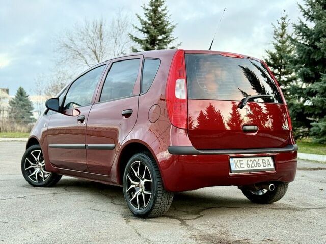 Червоний Міцубісі Кольт, об'ємом двигуна 1.3 л та пробігом 127 тис. км за 4999 $, фото 3 на Automoto.ua