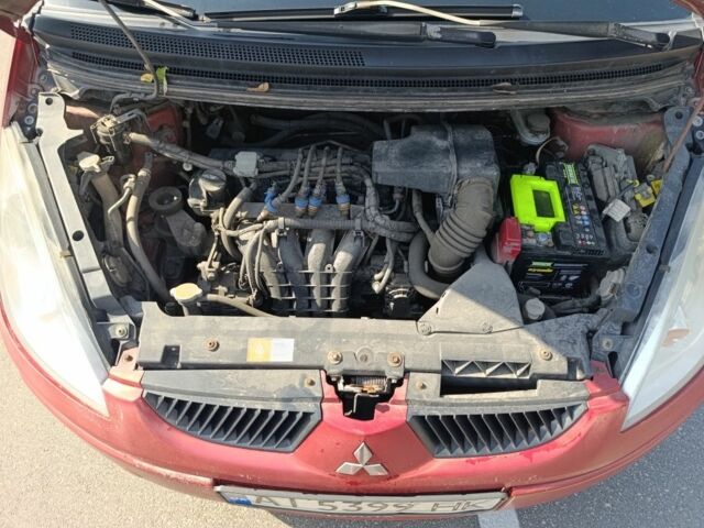 Красный Мицубиси Кольт, объемом двигателя 1.3 л и пробегом 224 тыс. км за 3300 $, фото 11 на Automoto.ua