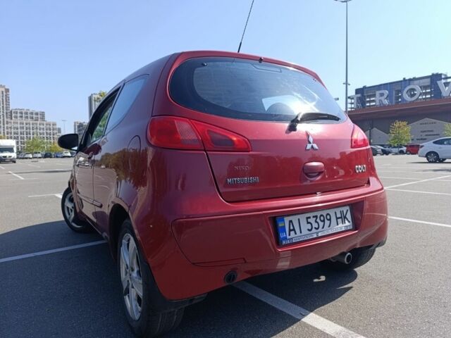 Красный Мицубиси Кольт, объемом двигателя 1.3 л и пробегом 224 тыс. км за 3300 $, фото 2 на Automoto.ua