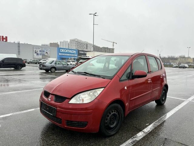 Красный Мицубиси Кольт, объемом двигателя 0 л и пробегом 192 тыс. км за 1350 $, фото 2 на Automoto.ua