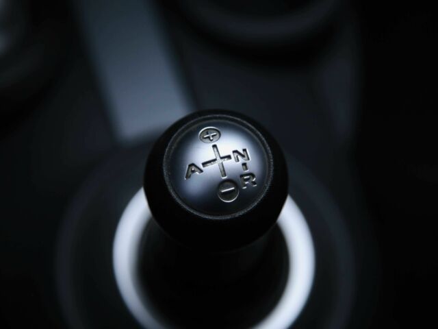 Червоний Міцубісі Кольт, об'ємом двигуна 1.3 л та пробігом 20 тис. км за 7400 $, фото 16 на Automoto.ua