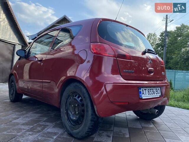 Красный Мицубиси Кольт, объемом двигателя 1.3 л и пробегом 190 тыс. км за 3500 $, фото 30 на Automoto.ua