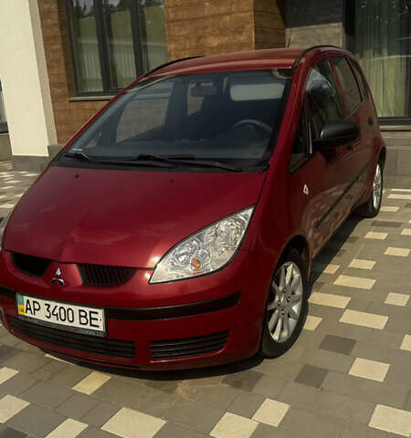 Червоний Міцубісі Кольт, об'ємом двигуна 1.3 л та пробігом 168 тис. км за 4000 $, фото 1 на Automoto.ua