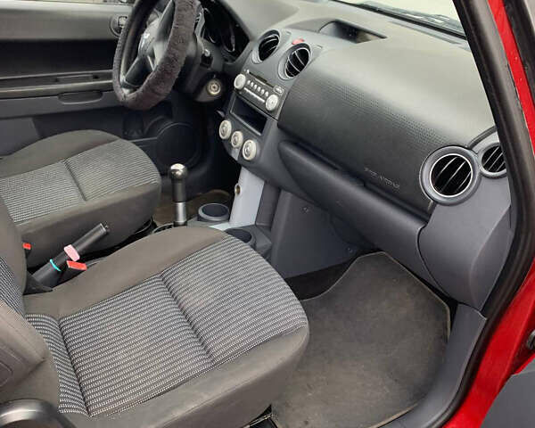 Красный Мицубиси Кольт, объемом двигателя 1.1 л и пробегом 125 тыс. км за 5000 $, фото 13 на Automoto.ua