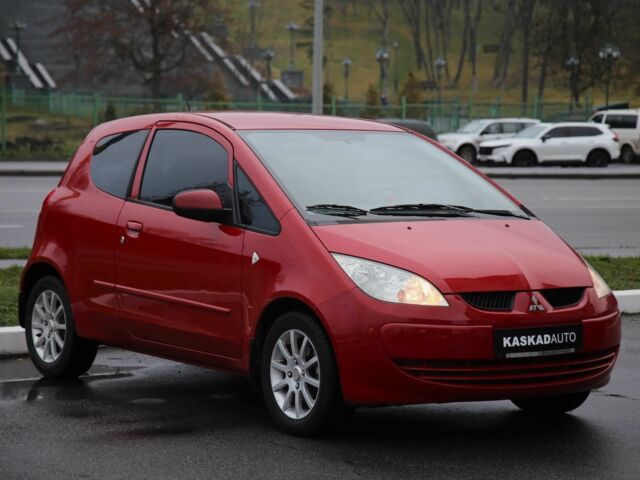 Червоний Міцубісі Кольт, об'ємом двигуна 1.3 л та пробігом 20 тис. км за 7400 $, фото 2 на Automoto.ua