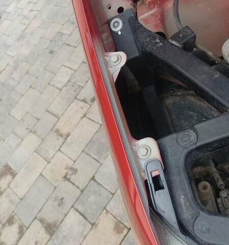 Красный Мицубиси Кольт, объемом двигателя 1.33 л и пробегом 132 тыс. км за 5890 $, фото 18 на Automoto.ua