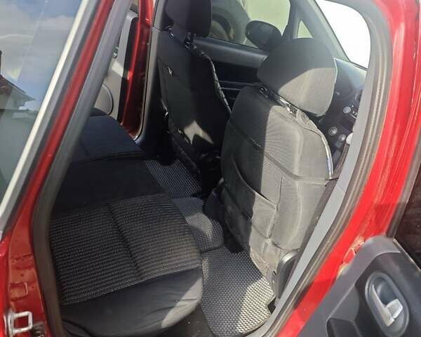 Червоний Міцубісі Кольт, об'ємом двигуна 1.33 л та пробігом 311 тис. км за 4800 $, фото 7 на Automoto.ua