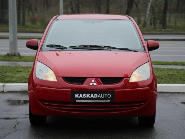 Червоний Міцубісі Кольт, об'ємом двигуна 1.3 л та пробігом 20 тис. км за 7400 $, фото 1 на Automoto.ua