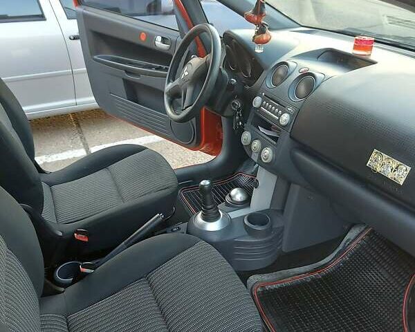 Красный Мицубиси Кольт, объемом двигателя 1.3 л и пробегом 19 тыс. км за 7500 $, фото 7 на Automoto.ua