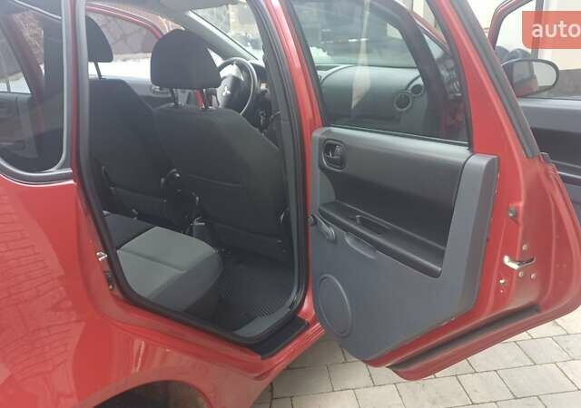 Красный Мицубиси Кольт, объемом двигателя 1.33 л и пробегом 132 тыс. км за 5890 $, фото 51 на Automoto.ua