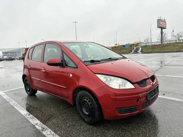 Красный Мицубиси Кольт, объемом двигателя 0 л и пробегом 192 тыс. км за 1350 $, фото 1 на Automoto.ua