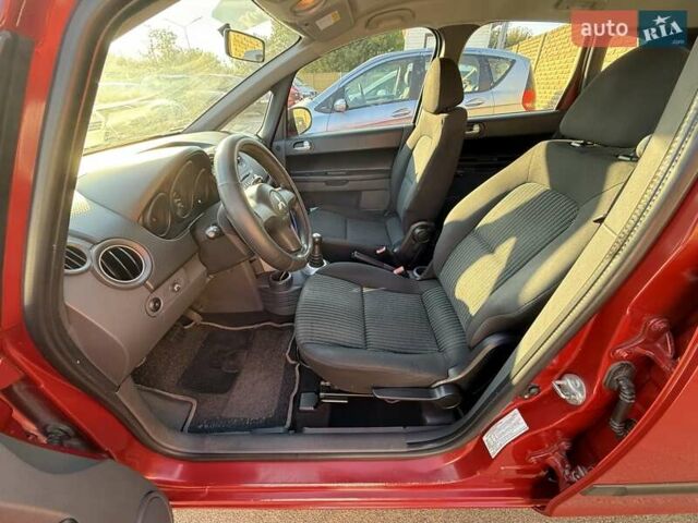 Красный Мицубиси Кольт, объемом двигателя 1.3 л и пробегом 168 тыс. км за 4999 $, фото 10 на Automoto.ua