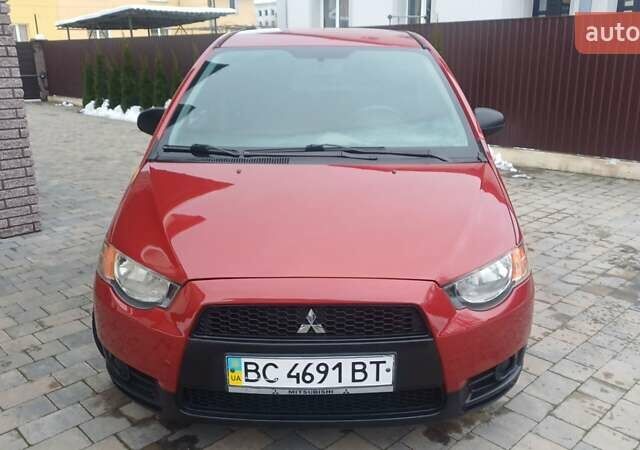Красный Мицубиси Кольт, объемом двигателя 1.33 л и пробегом 132 тыс. км за 5890 $, фото 1 на Automoto.ua