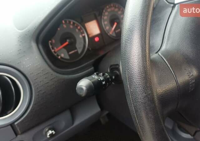 Красный Мицубиси Кольт, объемом двигателя 1.33 л и пробегом 132 тыс. км за 5890 $, фото 47 на Automoto.ua