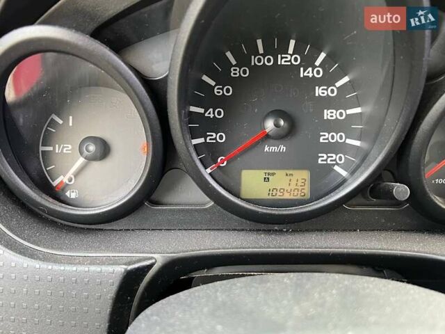 Червоний Міцубісі Кольт, об'ємом двигуна 1.3 л та пробігом 109 тис. км за 6100 $, фото 4 на Automoto.ua