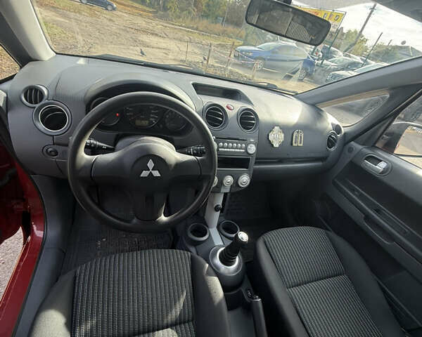 Червоний Міцубісі Кольт, об'ємом двигуна 0 л та пробігом 60 тис. км за 5300 $, фото 9 на Automoto.ua