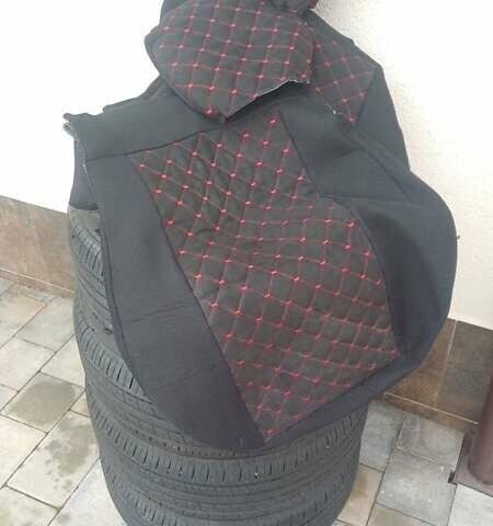 Красный Мицубиси Кольт, объемом двигателя 1.33 л и пробегом 132 тыс. км за 5890 $, фото 62 на Automoto.ua