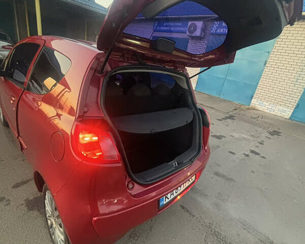 Красный Мицубиси Кольт, объемом двигателя 1.33 л и пробегом 266 тыс. км за 4300 $, фото 18 на Automoto.ua