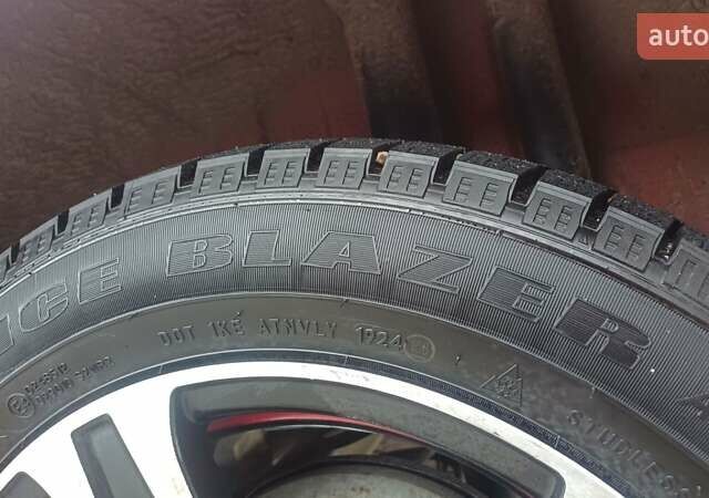 Красный Мицубиси Кольт, объемом двигателя 1.33 л и пробегом 132 тыс. км за 5890 $, фото 27 на Automoto.ua