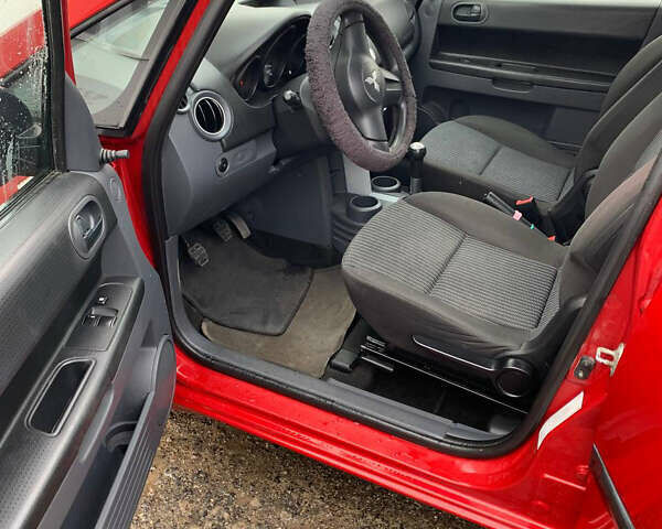 Красный Мицубиси Кольт, объемом двигателя 1.1 л и пробегом 125 тыс. км за 5000 $, фото 9 на Automoto.ua