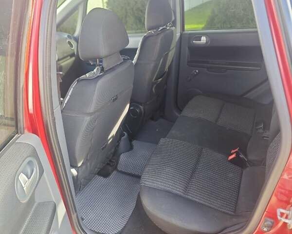 Червоний Міцубісі Кольт, об'ємом двигуна 1.33 л та пробігом 311 тис. км за 4800 $, фото 8 на Automoto.ua