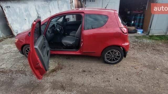 Червоний Міцубісі Кольт, об'ємом двигуна 1.33 л та пробігом 118 тис. км за 5500 $, фото 6 на Automoto.ua