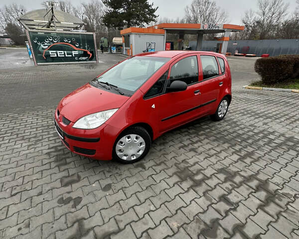 Красный Мицубиси Кольт, объемом двигателя 1.3 л и пробегом 90 тыс. км за 5400 $, фото 5 на Automoto.ua