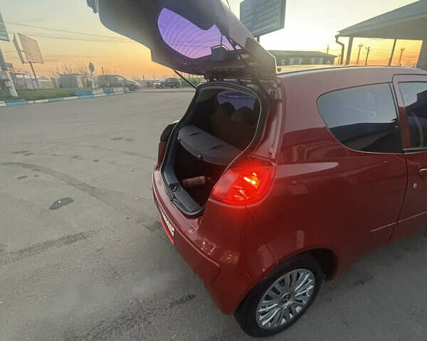 Красный Мицубиси Кольт, объемом двигателя 1.33 л и пробегом 266 тыс. км за 4300 $, фото 17 на Automoto.ua